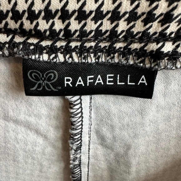 RAFAELLA Women’s Pull On Black & Tan Houndstooth Pants Size Slim Ankle 12 - Picture 5 of 6